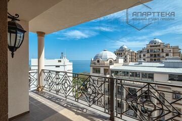 Апартаменты, 128 м², 6/8 эт.